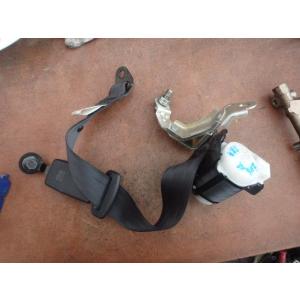 ８６ DBA-ZN6 Rシートベルト GT FA20D D4S     リア左 219132