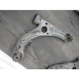 ムーヴ DBA-LA100S 右Fロアアーム カスタム RS KF-DET W24    48068...