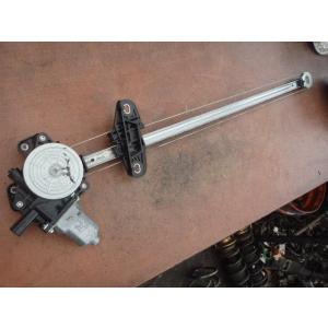 Ｎ−ＢＯＸ DBA-JF1 右Fドアレギュレータ・モーター  S07A NH731P    72210-TY0-003  222012