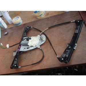 ベンツ Cクラス GH-203746 右Fドアレギュレータ・モーター C180コンプレッサー 271...