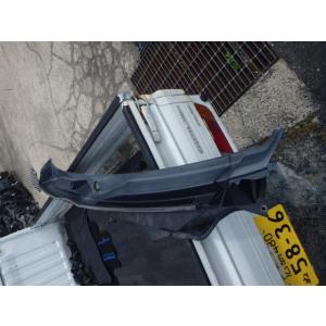 NV100クリッパー HBD-DR17V カウルトップパネル DX R06A 26U      22...