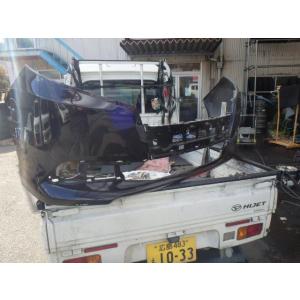 ノア DBA-ZRR80G フロントバンパー カバー X 7人 3ZR-FAE 3R9    521...