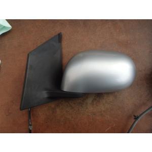 ノート DBA-E11 ドアミラー左　サイドミラー左 15X SV HR15DE K23    96...