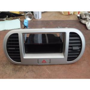 モコ DBA-MG22S クラスターパネル S K6A     73322-81J0 オーディオパネ...