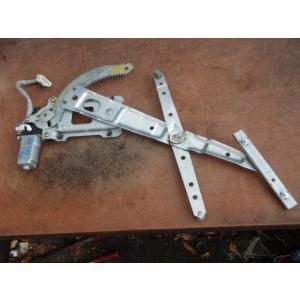 サンバー LE-TV2 右Fドアレギュレータ・モーター VBトランスポーター 4WD EN07F 210 61188TC020 239288