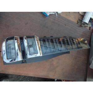 ☆美品☆ トヨタ ノア エスクァイア ZRR80 後期 純正 右 テールライト
