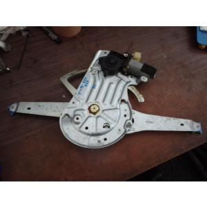 ボルボ 60シリーズ LA-RB5244 左Fドアレギュレータ・モーター 2400 S60 B524...