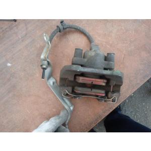 ボルボ 60シリーズ LA-RB5244 右Rキャリパー 2400 S60 B5244  赤    ...