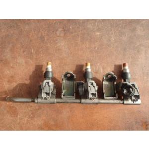 エブリイワゴン エブリィ ABA-DA64W インジェクター 15710-68H50 中古