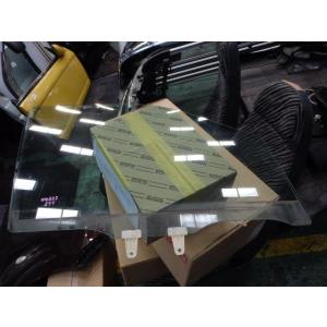 モコ DBA-MG22S 右Fドアガラス 660 K6A-DE ZEL 茶  M2E2 80300-...