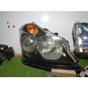 ストリーム CBA-RN1 ヘッドライト右　RH ABSOLT D17A-E    100-2247...