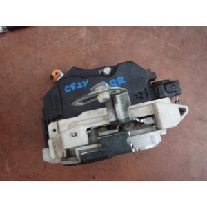 ランサーカーゴ DBE-CS2V 右Rドアロックソレノイド G 4G15-E A31 銀    リア...