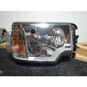 NV100クリッパー GBD-U71V ヘッドライト右　RH 660 3G83-E A31 銀  W...