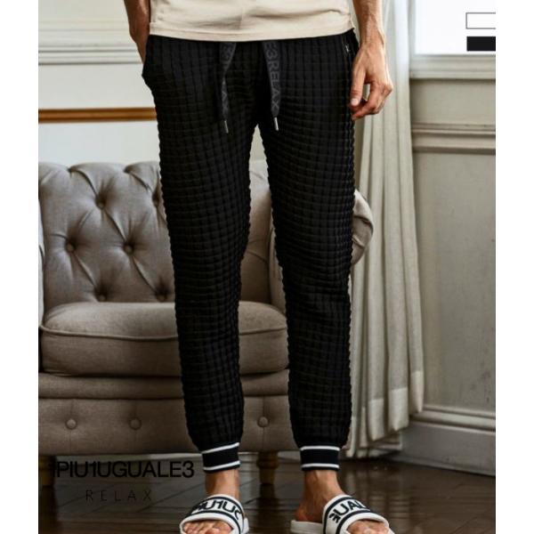 1PIU1UGUALE3 RELAX ウノピゥウノウグァーレトレ リラックス スクエアパターンニット...