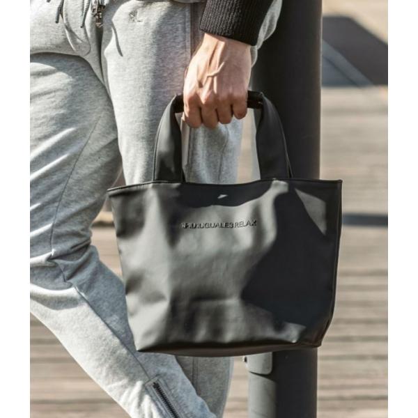 1PIU1UGUALE3 RELAX ウノピゥウノウグァーレトレ リラックス シンセティックレザーミ...