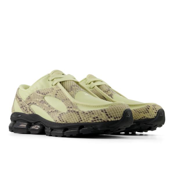 ニューバランス New Balance U1890 7P8