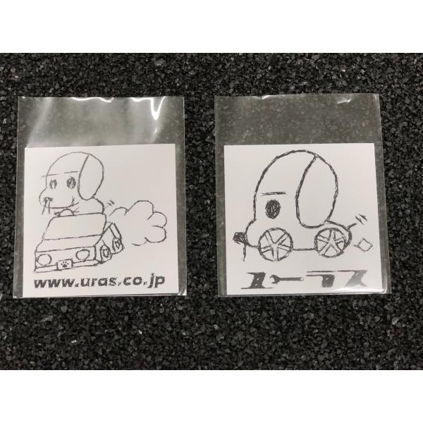 ステッカー　かわいい　犬　車　URAS チワワカー