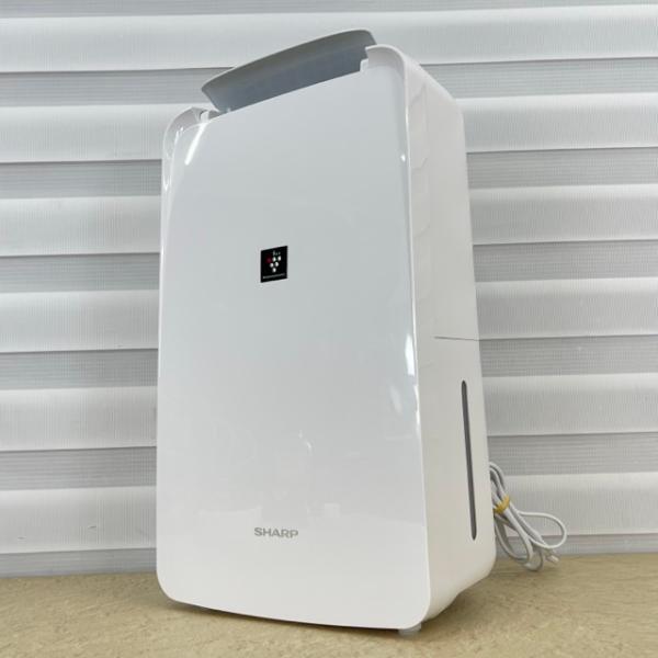 美品 除湿機 【中古】 動作保証 SHARP CV-S71-W 2025年製 プラズマクラスター 衣...