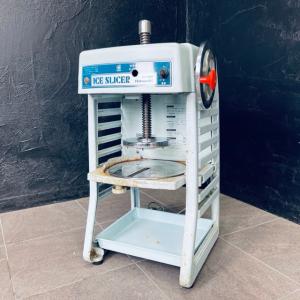 極上 Hatsuyuki 初雪 HF-300P2 ICE SLICER かき氷 業務用電動かき氷機 HF-300P2 アイススライサー 初雪 ふわふわ 新品