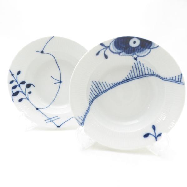 ROYAL COPENHAGEN ロイヤルコペンハーゲン ブルーフルーテッドメガ ディーププレート(...