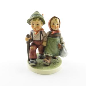 ゲーベル フンメル人形 『Merry Wanderer（陽気な放浪者