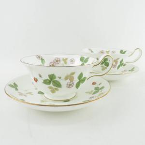 美品 WEDGWOOD ウェッジウッド ワイルドストロベリー ティーカップ＆ソーサー 2客 ペア ピオニー SU5994D｜uru-uru