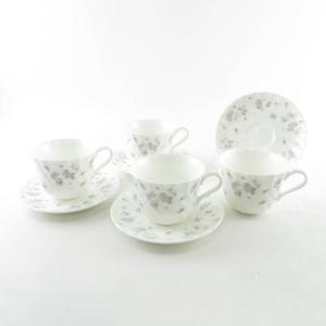 WEDGWOOD ウェッジウッド エイプリルフラワーズ ティーカップ＆ソーサー 4客 セット 花柄 4月 黒壺 SU6708K｜uru-uru