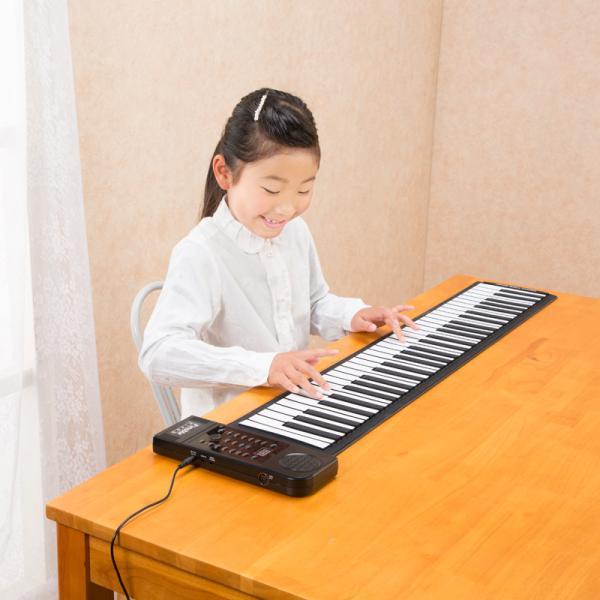 ピアノ ロールピアノ 初心者 おもちゃ 練習 61鍵盤 電池式 コンパクト 省スペース 持ち運びしや...
