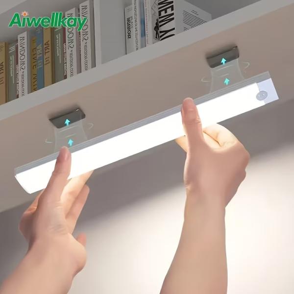 2026年 売れ筋 充電式スマート人感センサーライト LEDストリップライト マグネット式粘着シート...