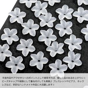 ビーズ 11mm 約40個 花 艶消し 花びら...の詳細画像3