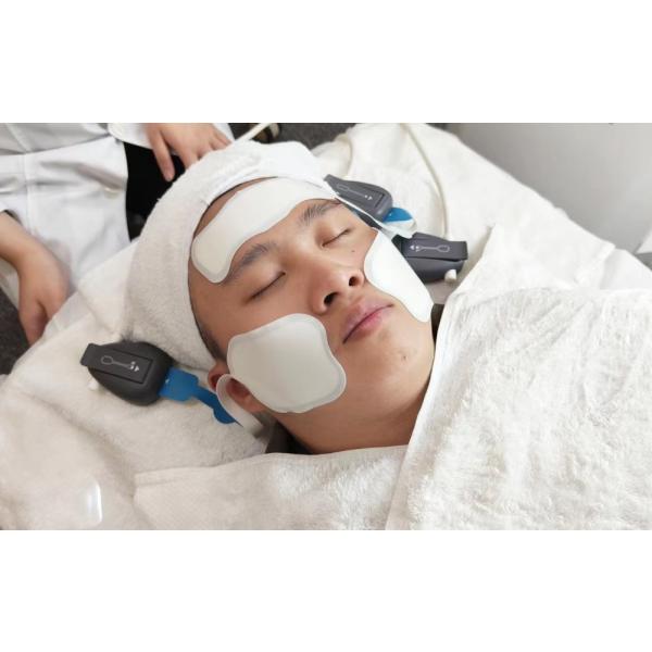 貼るだけの電磁+RFラジオ波すっきり小顔機器