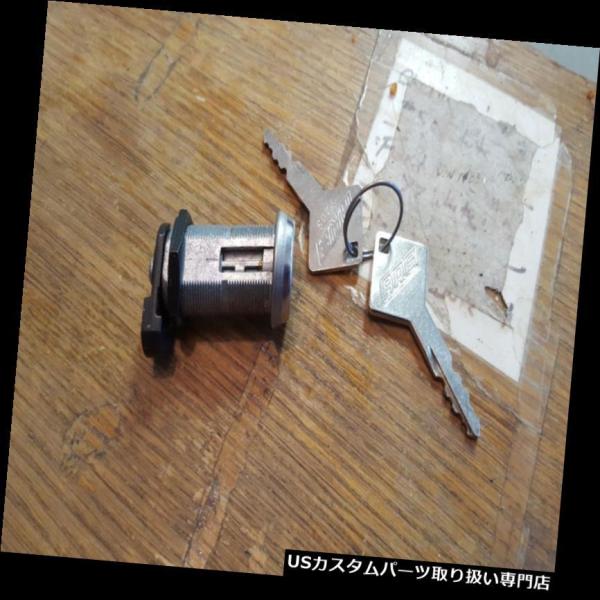 USトノーカバー/トノカバー AREトノカバーロックシリンダー  ARE tonneau cover...