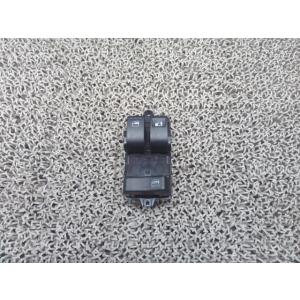 ハイゼット S500P フロント右パワーウインドウメインスイッチ  84820-B5090