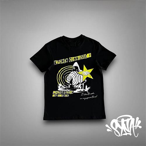 SYNA WORLD KITCHEN CONNOISSEUR TEE 【BLACK】