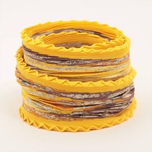 エルメス プリーツカレFEUX DE LHIVER 冬の火 スカーフ シルク イエロー