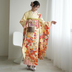 振袖 レンタル 成人式 21点セット レトロ 古典 結婚式 結納 前撮り 振袖セット 花くす玉 黄色 オレンジ 正絹 パステルイエローに花