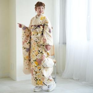 レンタル 振袖 成人式 結婚式 セット 古典 レトロ アンティーク系 前撮り 結納 ニュアンスカラー 正絹 練色に重なる花 ※2026年12月〜2027年1月予約空きなし