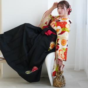 袴 レンタル 卒業式 袴 2尺袖着物 袴 17点セット JAPAN STYLE レトロ 袴セット 卒業式 椿 赤系 白と抹茶矢絣の大きな赤椿