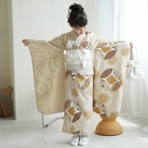レンタル 七五三 着物 7歳 ひよこ商店 古典柄 レトロ 着物 花 四つ身 半身 ベージュ金彩×エクリュ七宝 おしゃれ