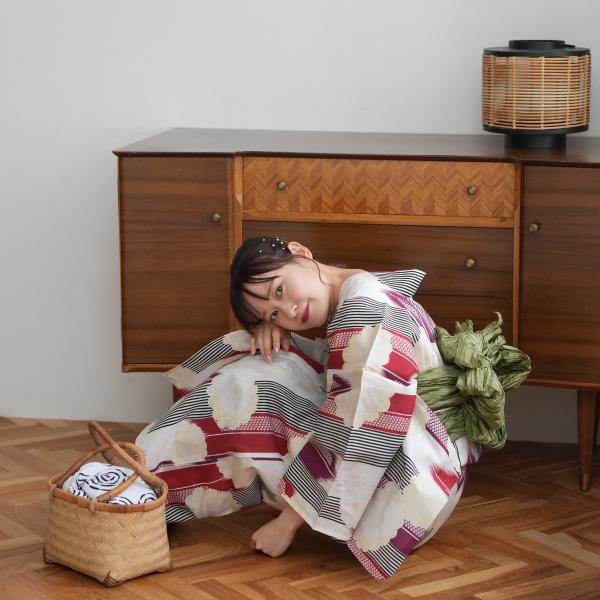 浴衣 レディース セット utatane 高級変わり織 浴衣3点セット えんじの大正浪漫矢絣と菊 フ...