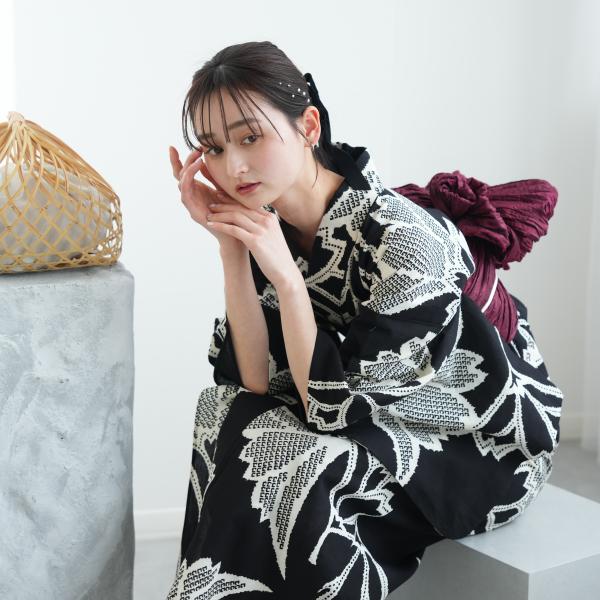浴衣 レディース セット utatane×注染工房 浴衣3点セット 赤坂紬 黒地に横見桜 にじみ 手...