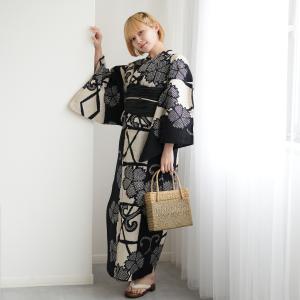 浴衣 レディース セット utatane×注染工房 浴衣3点セット 先染めベージュ 黒のかごめなでしこ染め分け 手染め フリーサイズ 浴衣セット（ゆかた・帯・下駄） ●