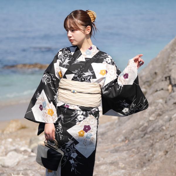 浴衣 レディース セット utatane 高級変わり織 浴衣3点セット ブラックに松皮菱取と桔梗 フ...