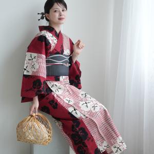 浴衣 レディース セット セパレート 簡単 二部式 utatane 浴衣3点セット 高級変わり織 赤と黒の縞々染め分け石蕗 フリーサイズ ゆかた上下・帯・下駄 ●