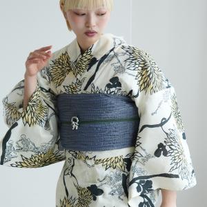 浴衣 レディース セット セパレート 簡単 ニコアンティーク 二部式 浴衣3点セット スカルオーケストラと黄色の菊 フリーサイズ ゆかた上下・帯・下駄 白 ●
