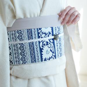 帯 小袋帯 正絹 半幅帯 utatane 博多織 長尺 リバーシブル インド更紗献上 ホワイト 青 日本製 本場筑前博多織 博多帯 紋小巾袋帯 本筑 証紙付き 帯単品