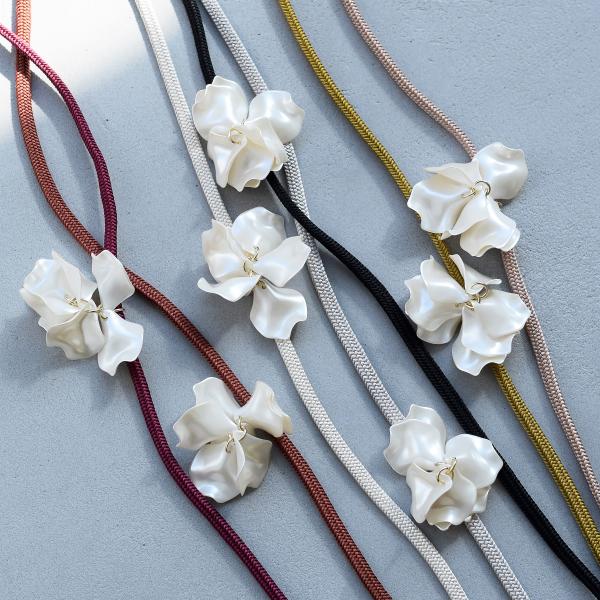 帯締め 浴衣 utatane 組み紐 マザーオブパール風フラワーペタル 飾り紐 京組紐 くみひも 日...