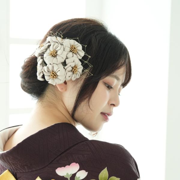 髪飾り 成人式 コーム・Uピン3点セット マムブーケ＆チュール レトロ ヘアアクセ 花 ホワイト グ...