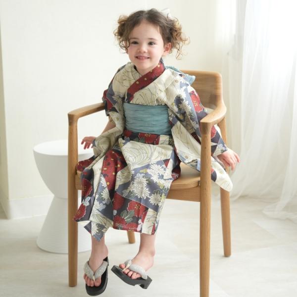 浴衣 子供 女の子 3点セット（浴衣/帯/下駄） ひよこ商店 古典柄 レトロ 花 ベージュ系 マーガ...