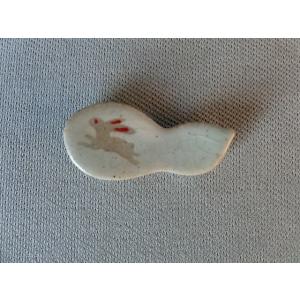 箸置 和陶器 和モダン /とびうさぎ瓢型箸置